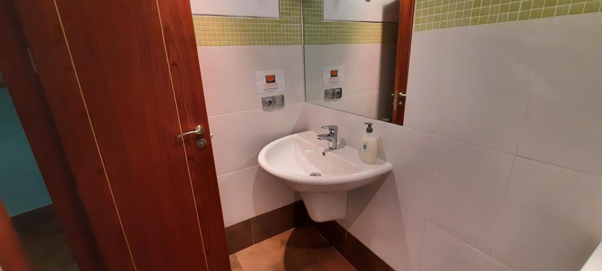 Palacio Sirvente Mieres - Parking Gratuito Andújar Cameră foto